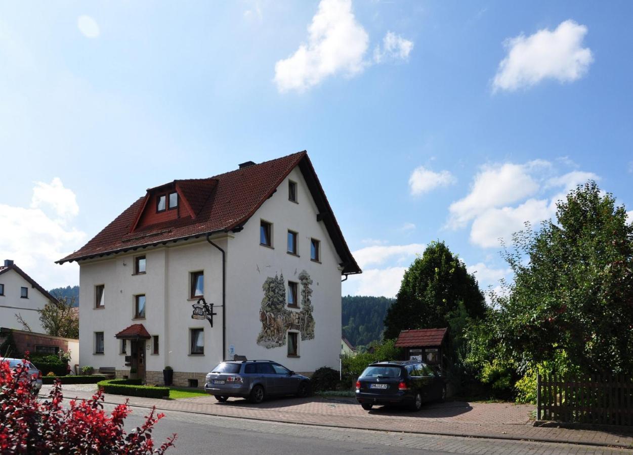 Landhotel Zur Pferdetraenke Schleid 外观 照片