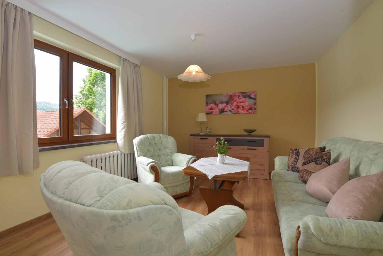 Landhotel Zur Pferdetraenke Schleid 外观 照片